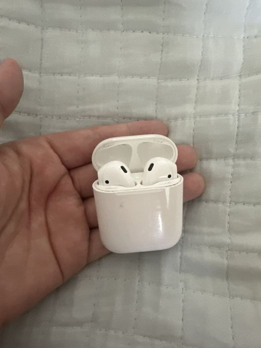 Air pods 2 поколения