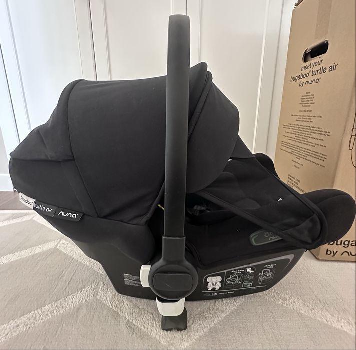 Автокресло Bugaboo Turtle Air by Noona в комплекте с Isofix системой