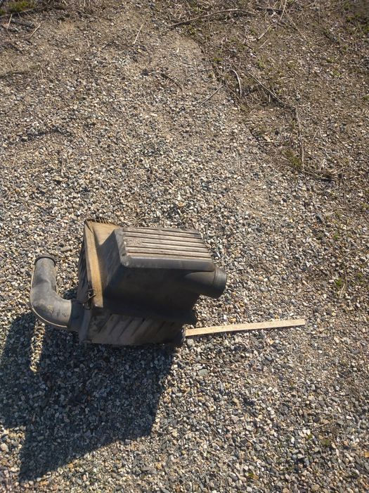 Запчасти кузовные и т. д. вента гольф