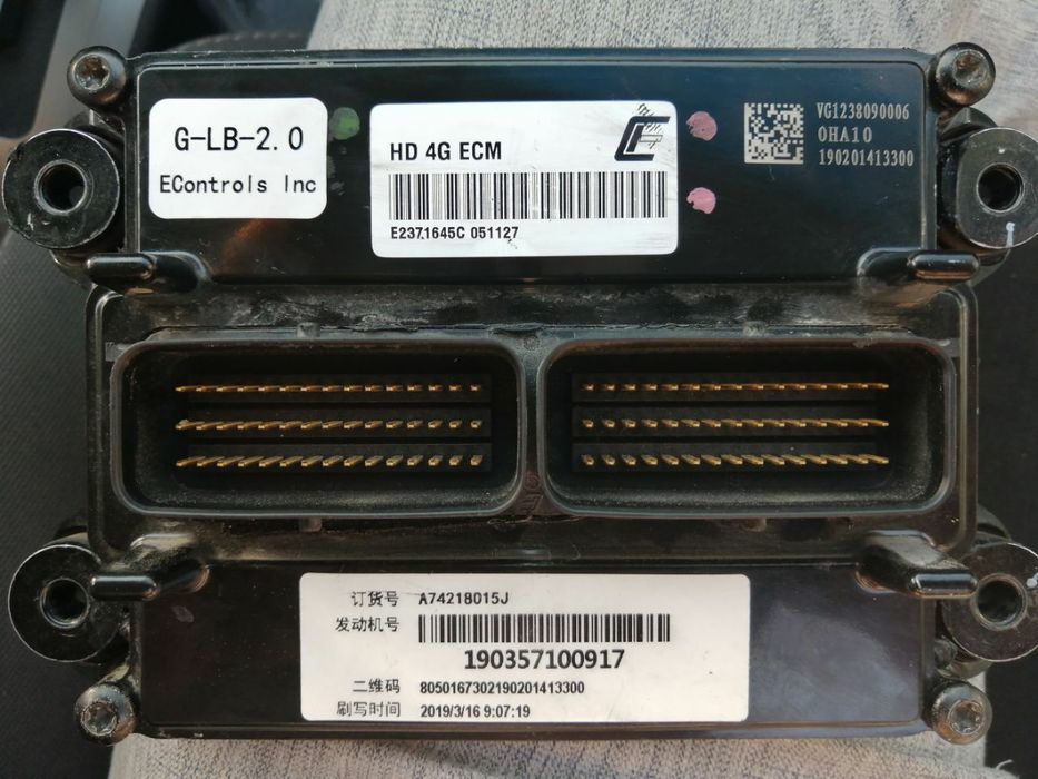 Howo Wichae  моторларига запчастлар бор