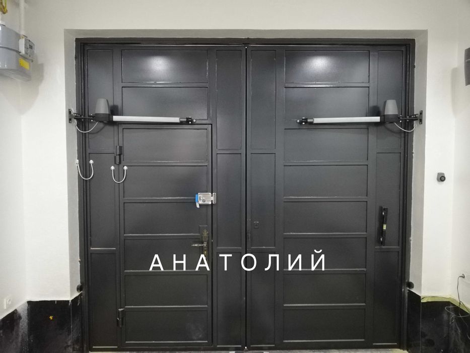 Автоматика на распашные ворота.Управление со смартфона!Аккумуляторы!
