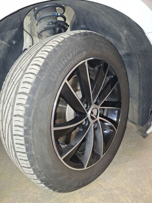 Продавам Гуми с Джанти