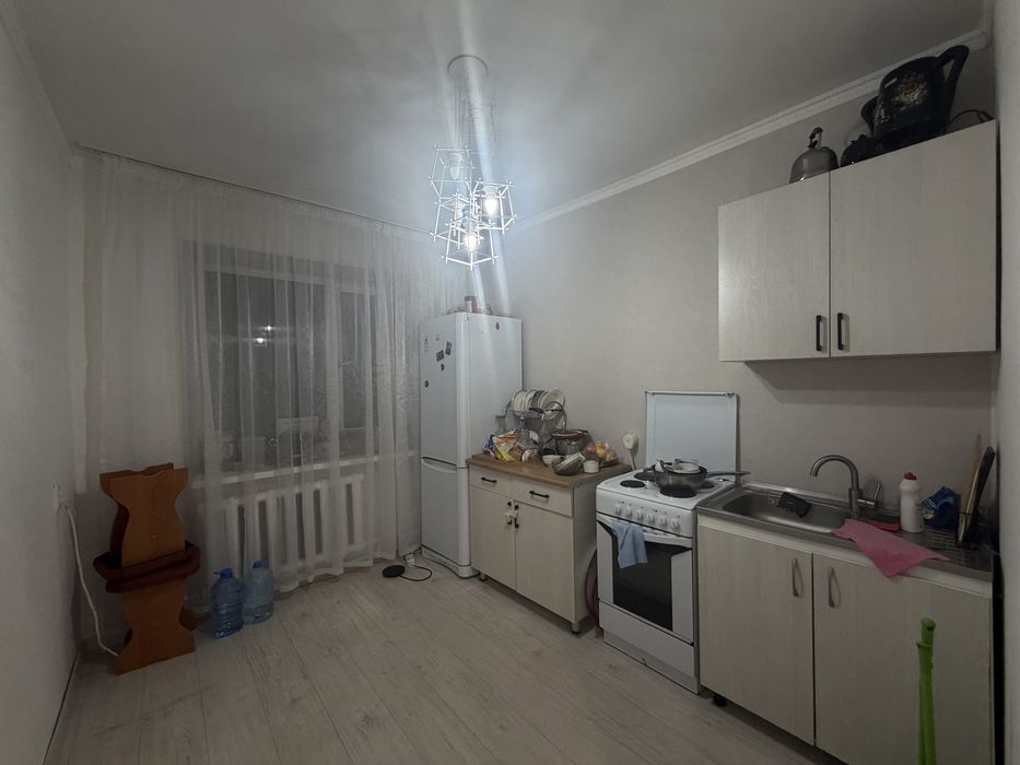 Кухонный гарнитур — 20 000 ₸.