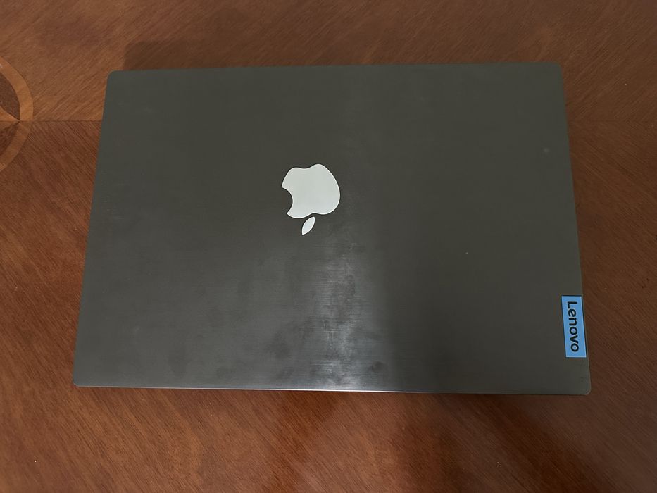 Ноутбук Lenovo