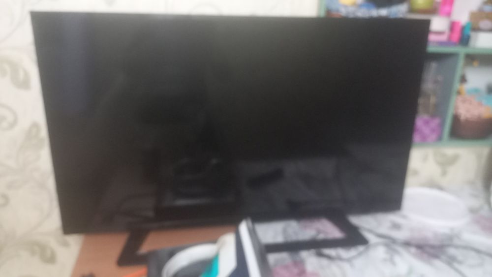 Продам телевизор