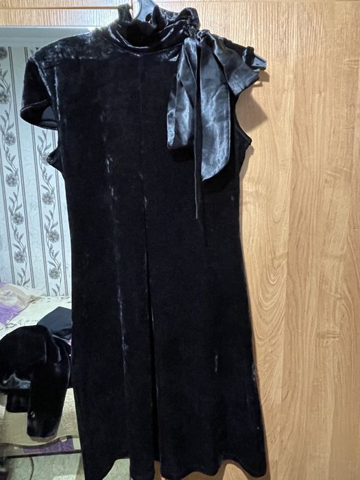 Продам платья. Состояние нового.