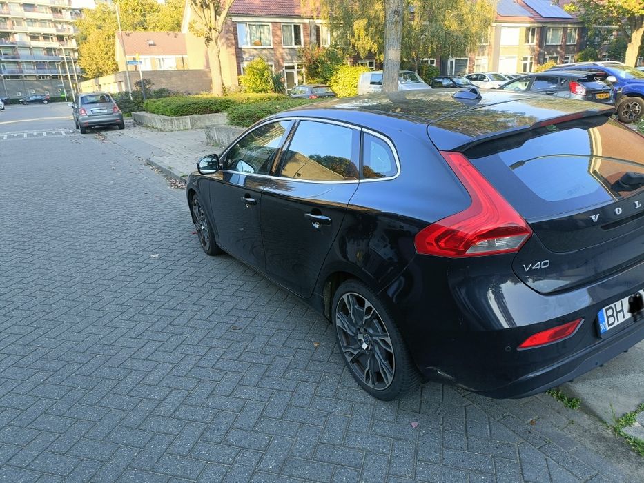 Volvo V40 din 2014