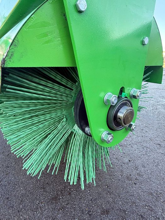 Щетка дорожная/коммунальная 1.6/ 1.8/ 2.0, Россия