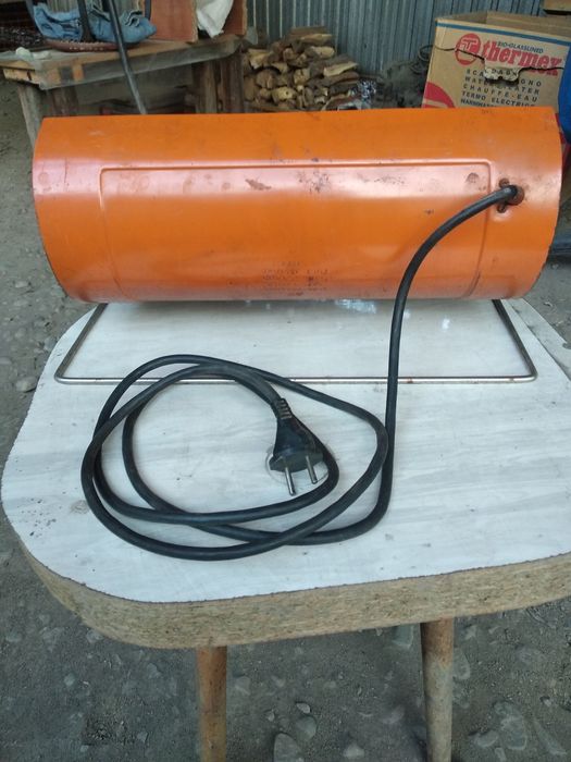 Обогреватель инфракрасный.