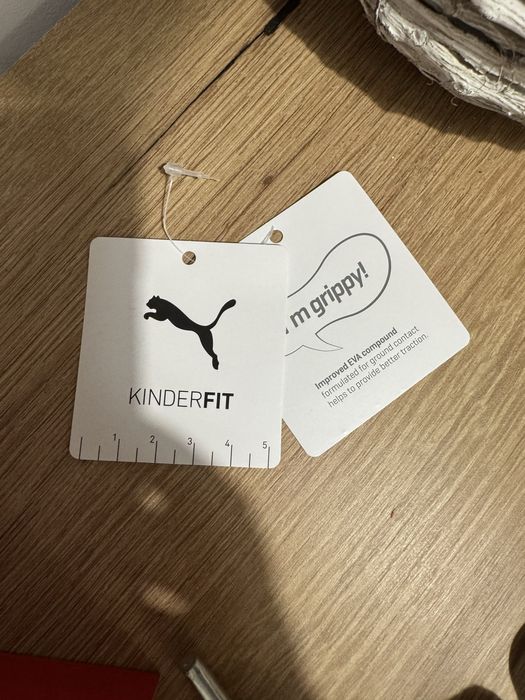 Adidasi Puma de fetite marimea 22