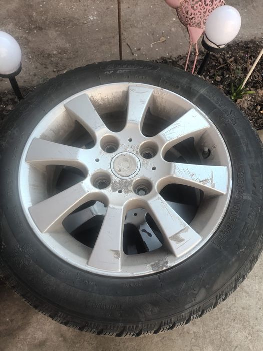 Jenți  smart forfour   , anvelope  de iarna