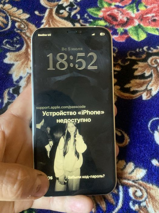 Iphone 12 sotiladi