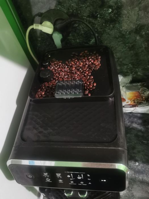 Кафемашина кафеавтомат PHILIPS EP 2220/10