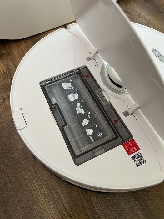 Xiaomi Roborock S8 бяла в гаранция до 10/27г