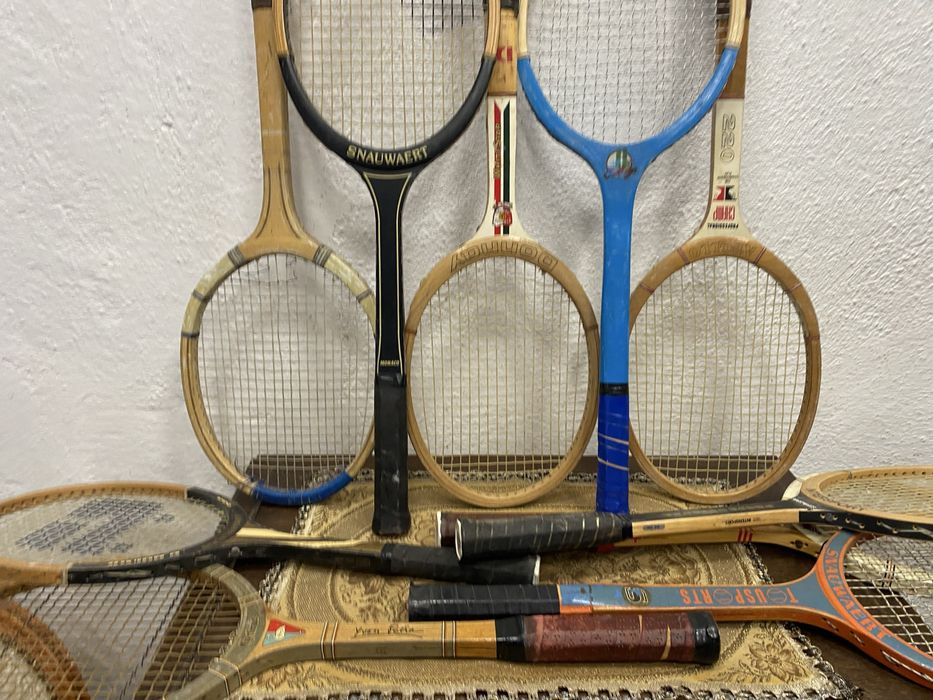 Голяма колекция на ретро тенис ракети дървена ренис ракета