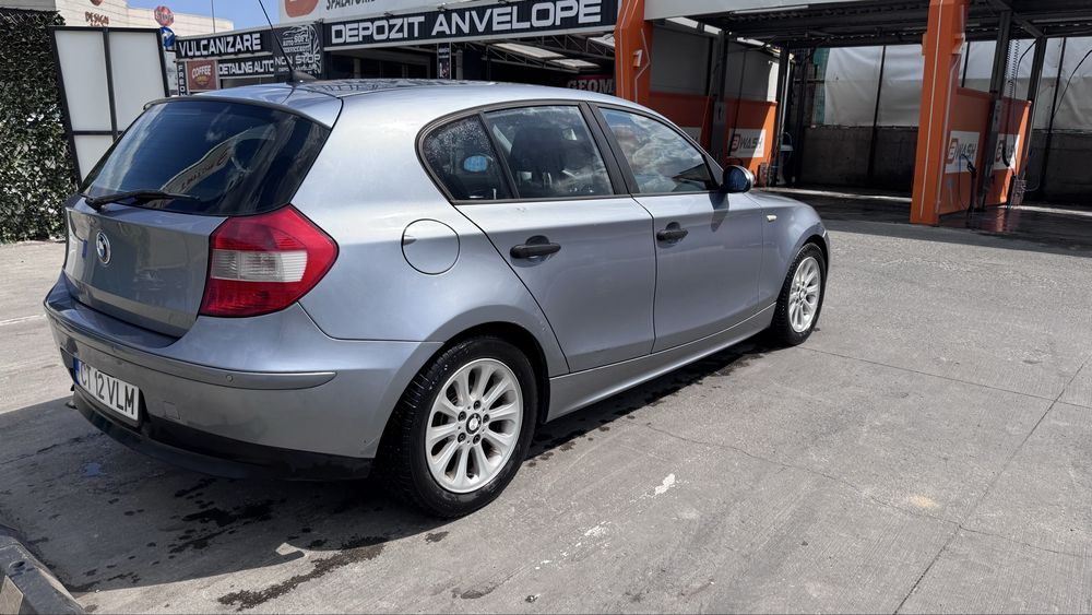 BMW 1 Series 2004 — imagine 3