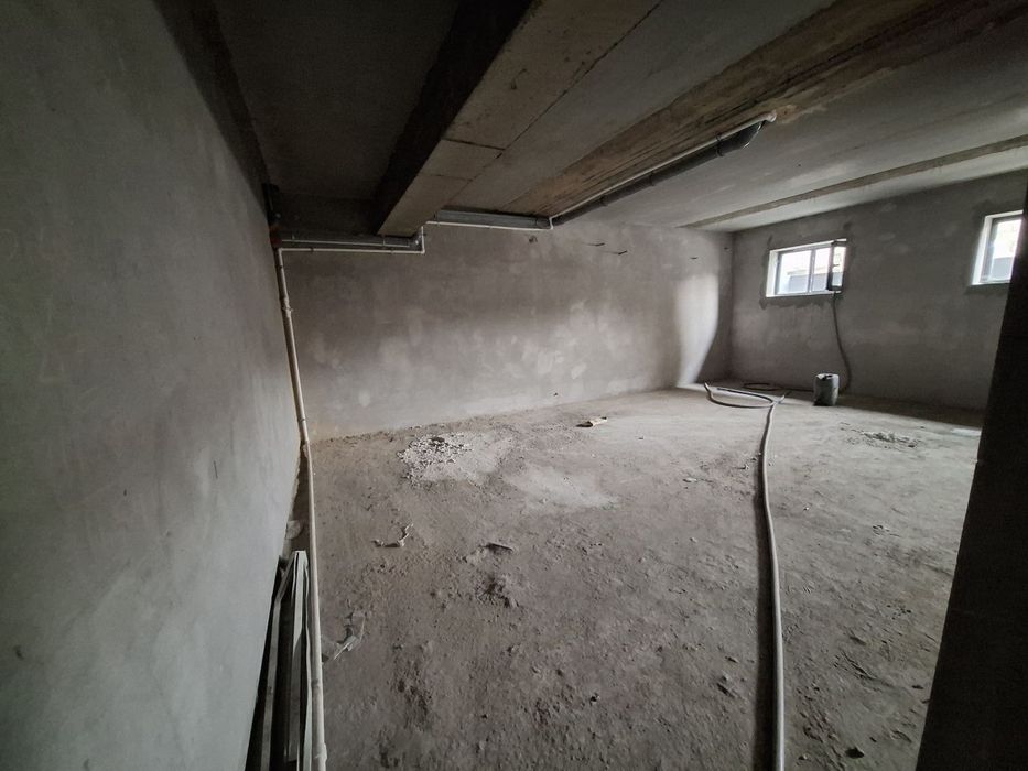 Dupleks dom sotiladi