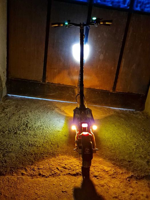 ПРОМО ЦЕНА - Високо качество електрическа тротинетка Blade mini pro 48