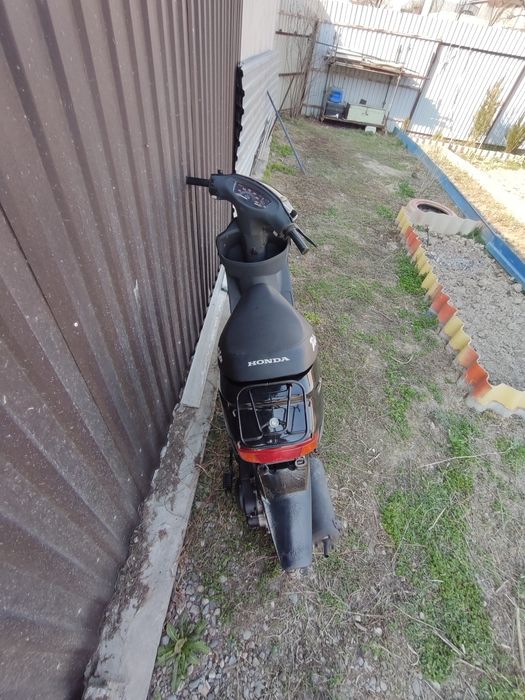 Продам мопед Хонда Дио 27