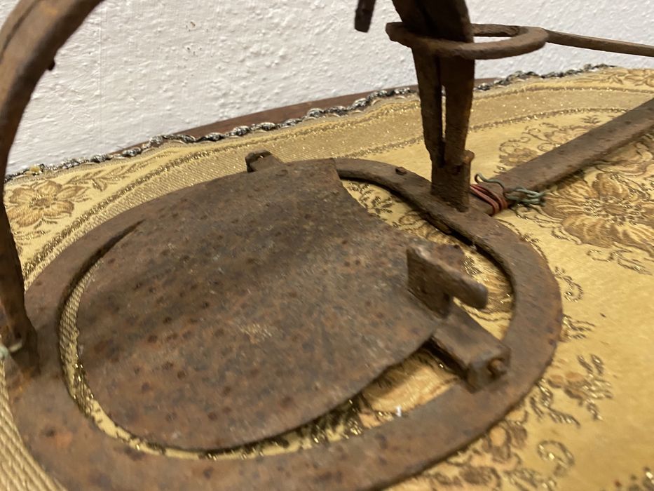 Френски капан от ковано желязо