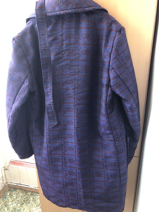 Продается курительный пиджак.