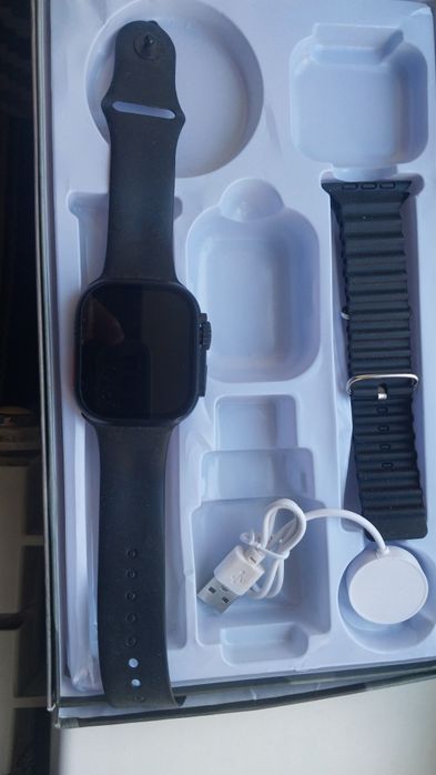 Смарт-часы. Новые.