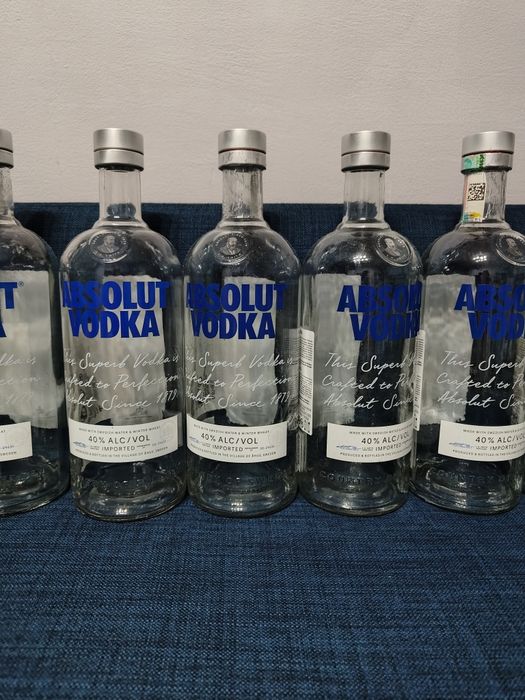 Бутылки 1 л/ 0.5 л Absolut/Aperol