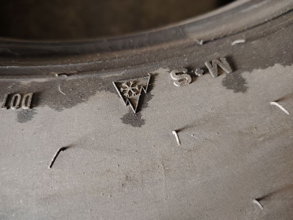 445/45 R19,5 Pirelli Prometeon DOT 2024