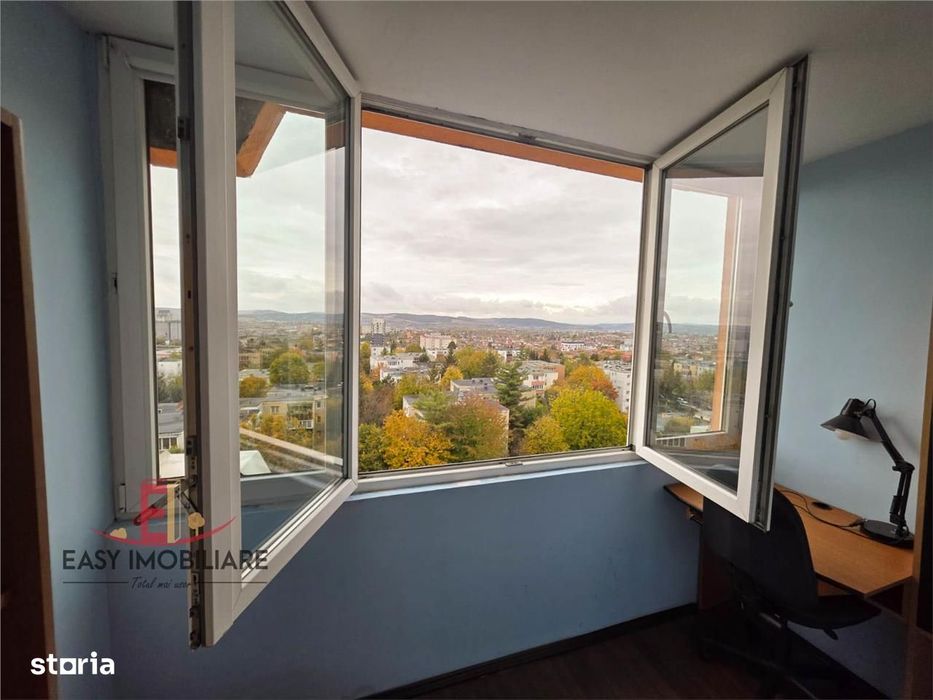 Apartament 2 camere, hol patrat, Dambu, bloc izolat, etaj 9\10, lift