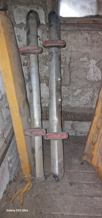 Продам запчасти на москвич иж