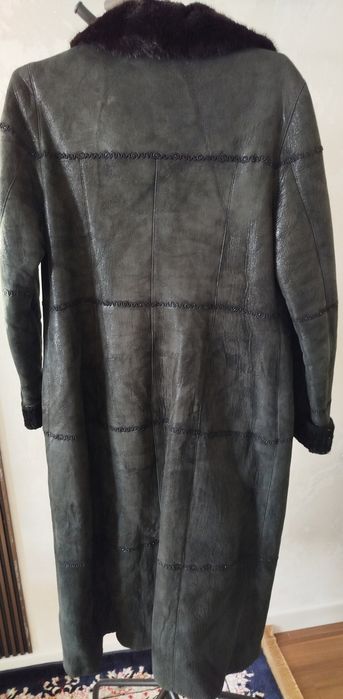 Продам дубленку женскую