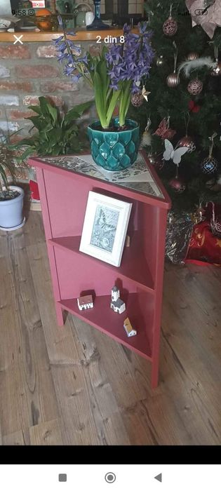 Măsuța accent și comodă de colț