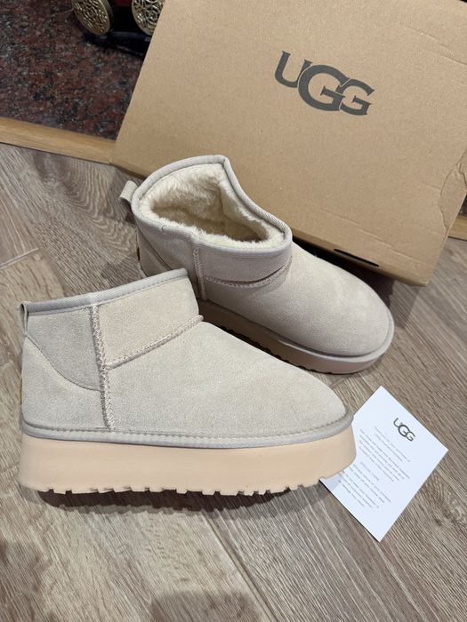 Ugg ultra mini crem 38
