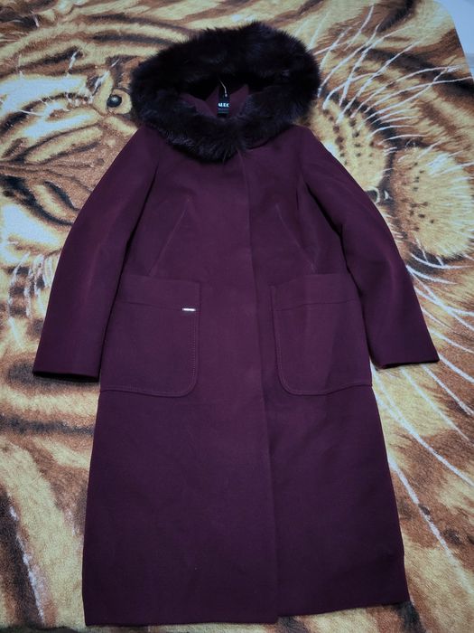 Продам зимнее пальто