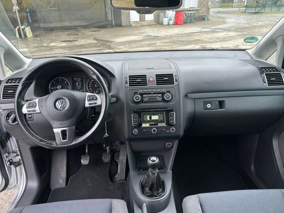 VW Touran, 2.0 TDI, 140 к.с, 2012 г
