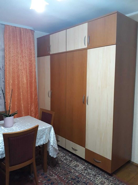 Inchiriez garsoniera,langa catedrala