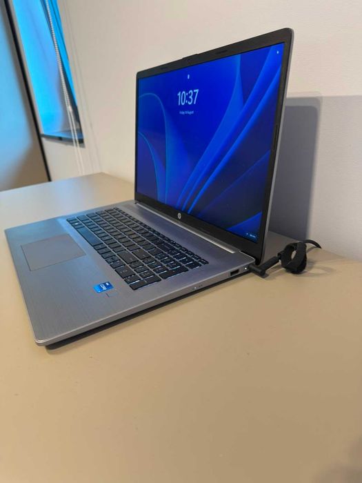 Laptop HP ProBook 470 G9