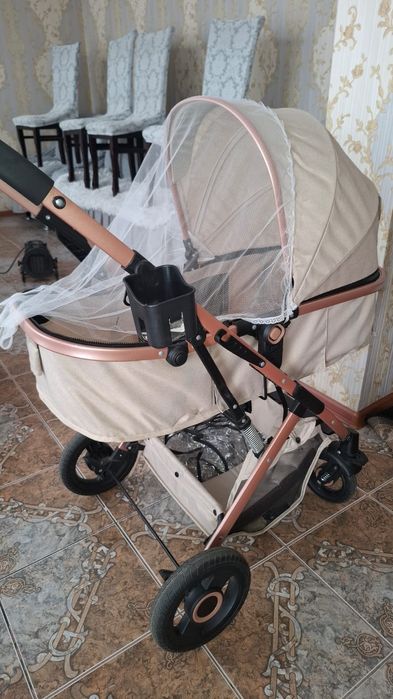 Продам детскую коляску