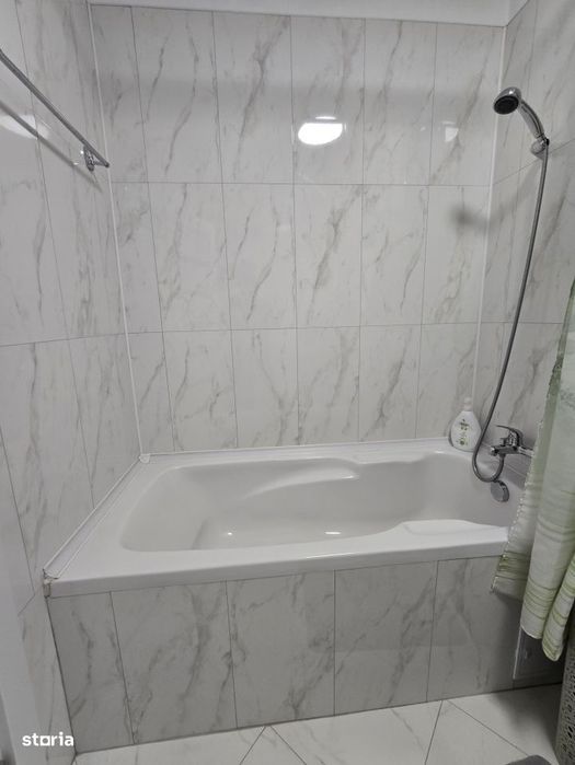 Apartament modern in Sinaia | Loc de parcare + Piscina in complex