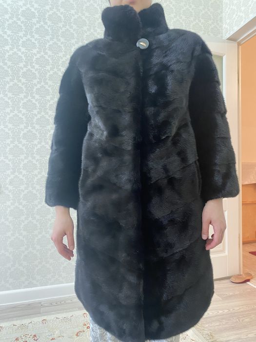 Продаю норковую шубу