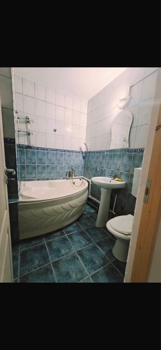 Vand Apartament 2 camere