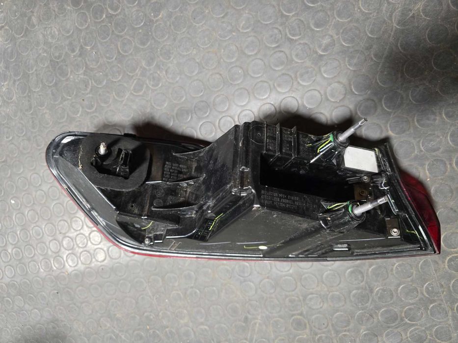 Десен външен стоп за BMW X4 G02