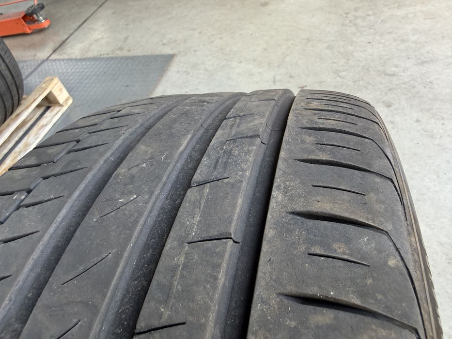 4бр. Летни Гуми С Борд 225/40R/18 XL -CONTINENTAL- DOT:0722-5.0м+4.6 м