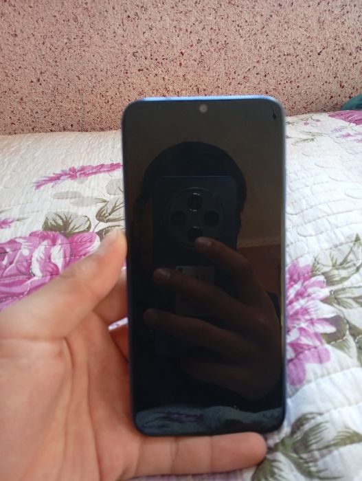 Kafolati 8kunga telefon yangide turbdi