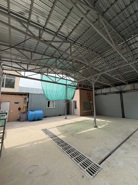 Tijorat binosi (Avtomoyka/Ustaxona uchun qulay joy)