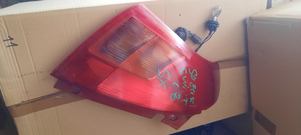 Suzuki Swift - оригинален стоп ляв