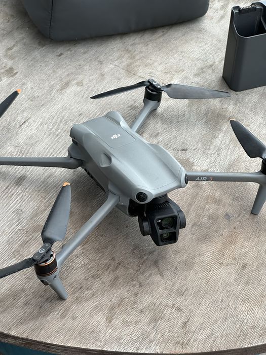 продам DJI air 3 combo