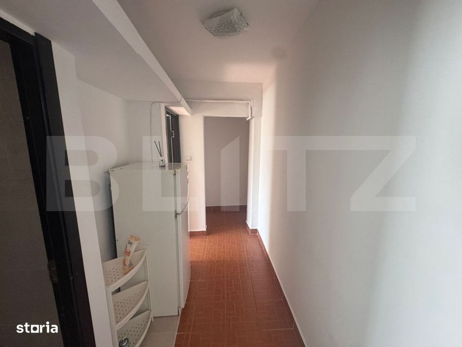 Apartament 2 camere de vanzare, 40 mp, recent renovat, zona Micro 4 — fotografia 3