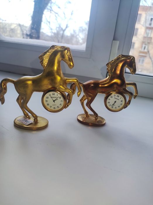 Лошадь сувенир года