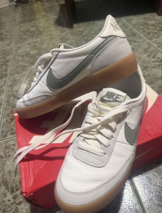 Дамски маратонки Nike